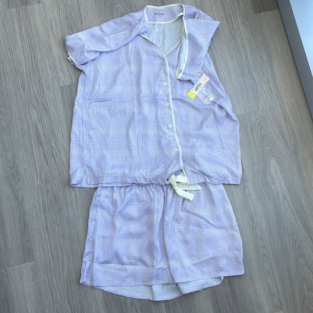 medium, new with tags, lilac and white pattern, tee pajama set